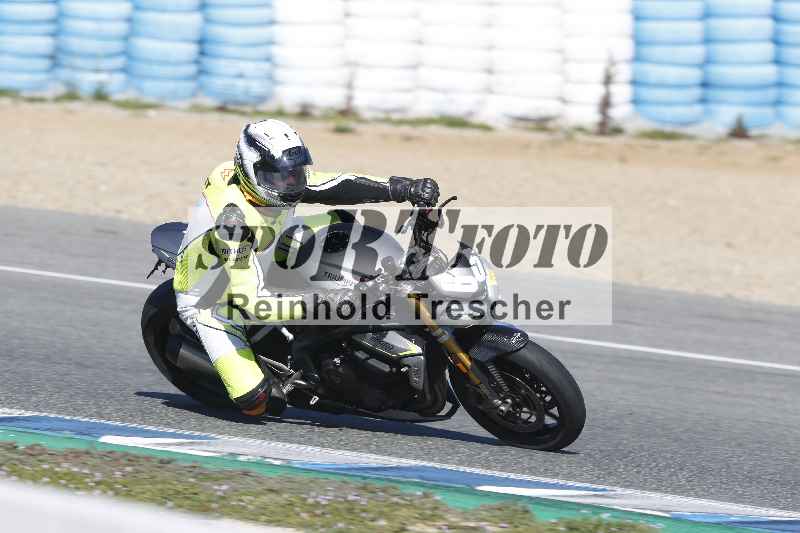 /Archiv-2024/02 29.01.-02.02.2024 Moto Center Thun Jerez/Gruppe gruen-green/65